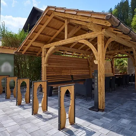 Guest house S