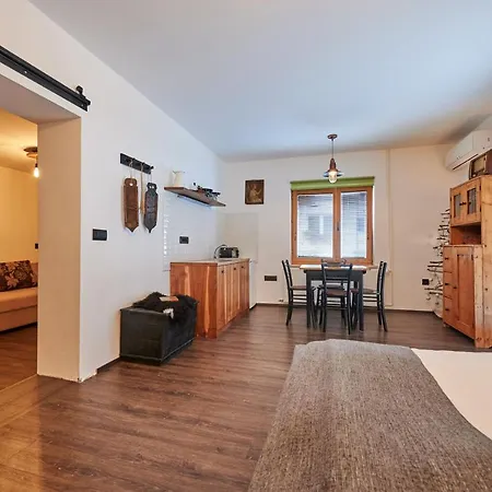 S Guest house 3*