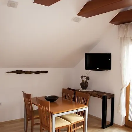 בית הארחה S 3*