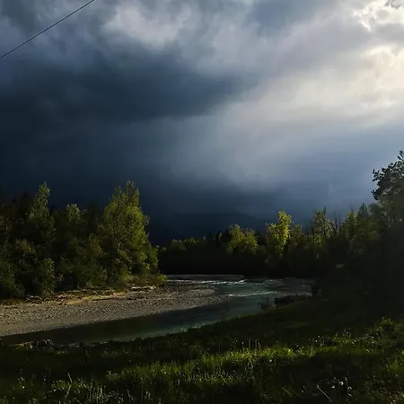 S Casa de hóspedes Luče