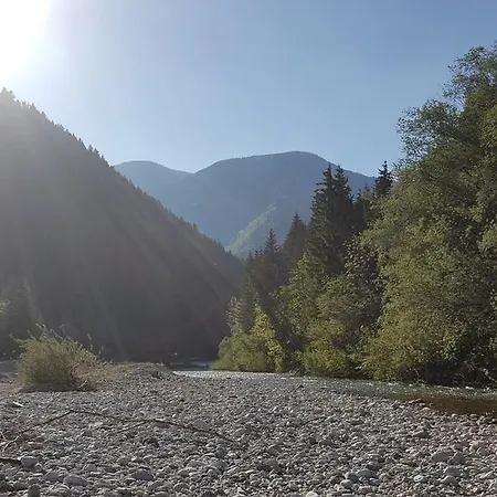 בית הארחה S 3*